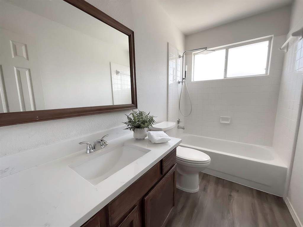 7305 Gillon Drive Property Photo 18