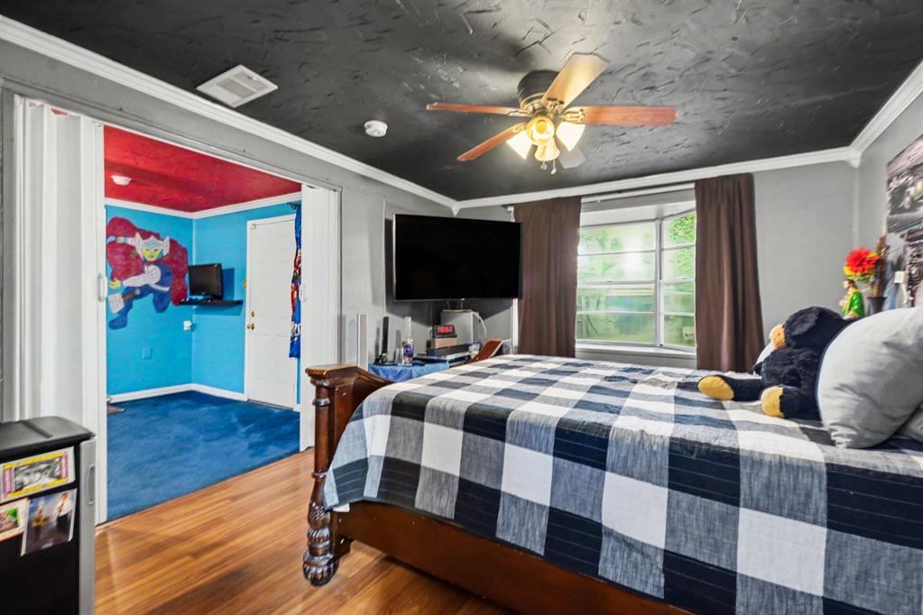 1003 Ash Street Property Photo 34