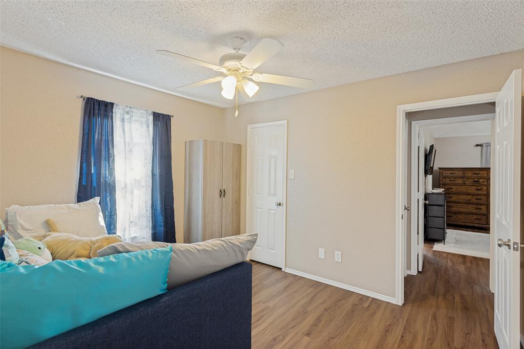 308 Candlestick Trail Property Photo 12