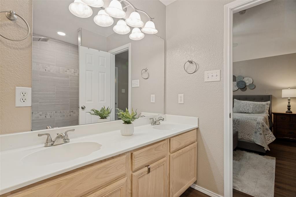308 Candlestick Trail Property Photo 16