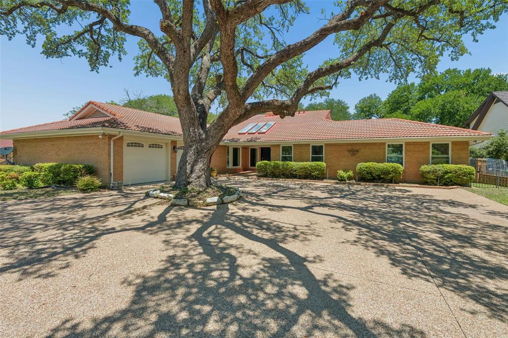 8937 Random Road Property Photo 1