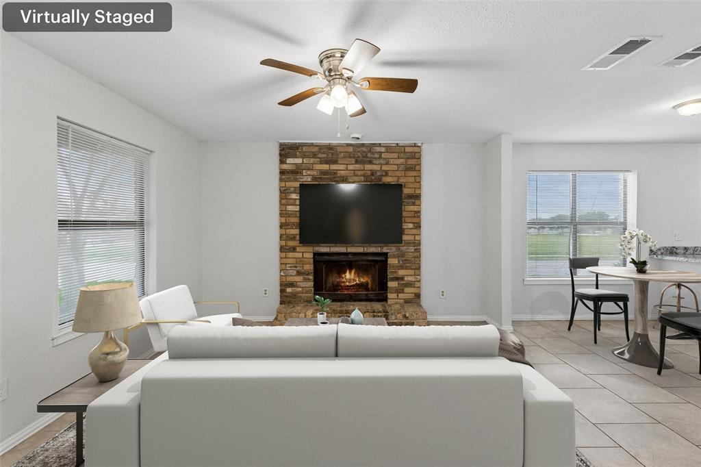 1401 Brook Meadow Circle Property Photo 2
