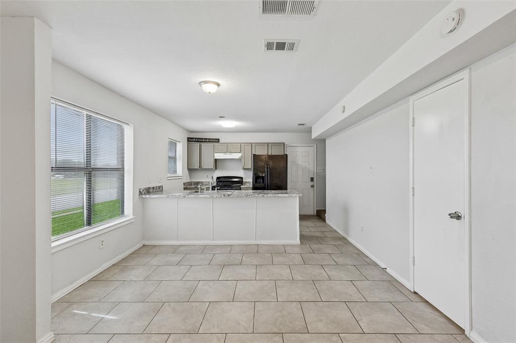 1401 Brook Meadow Circle Property Photo 7