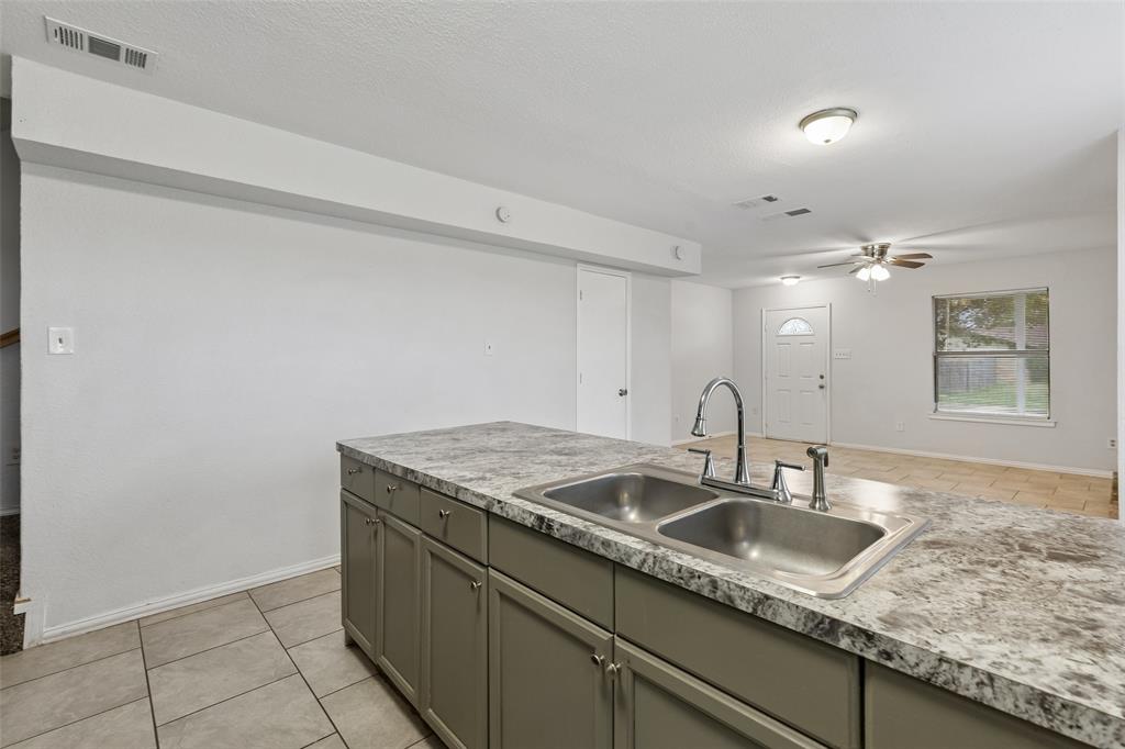 1401 Brook Meadow Circle Property Photo 11