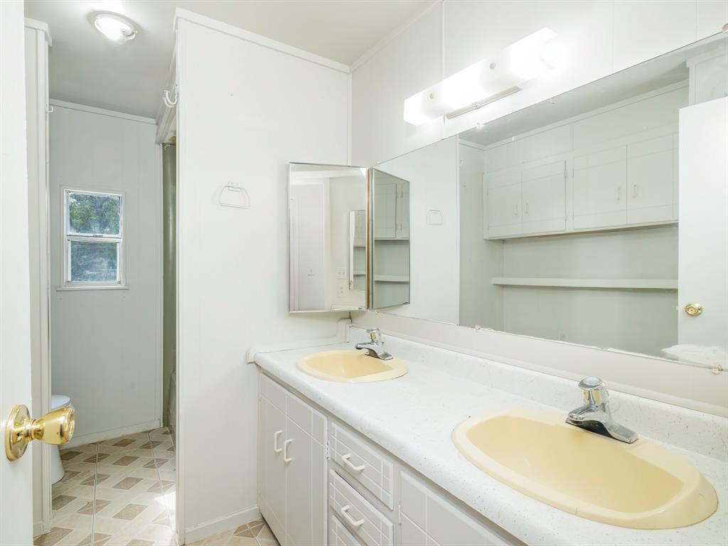 3010 Captains Cove Property Photo 17