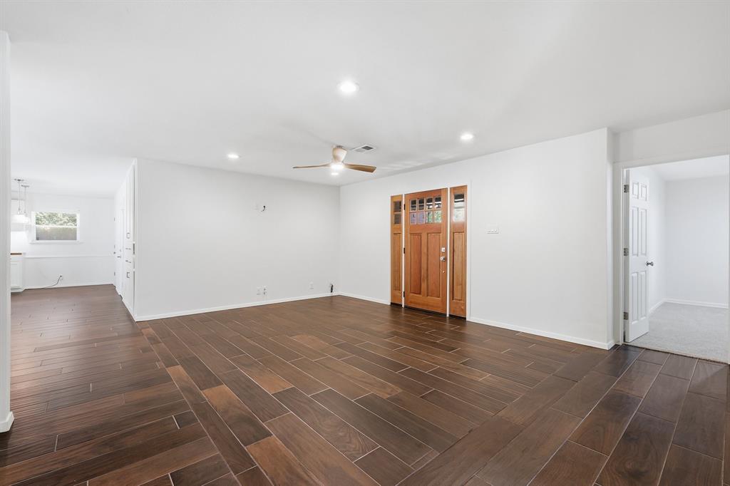 1113 Norwood Drive Property Photo 9