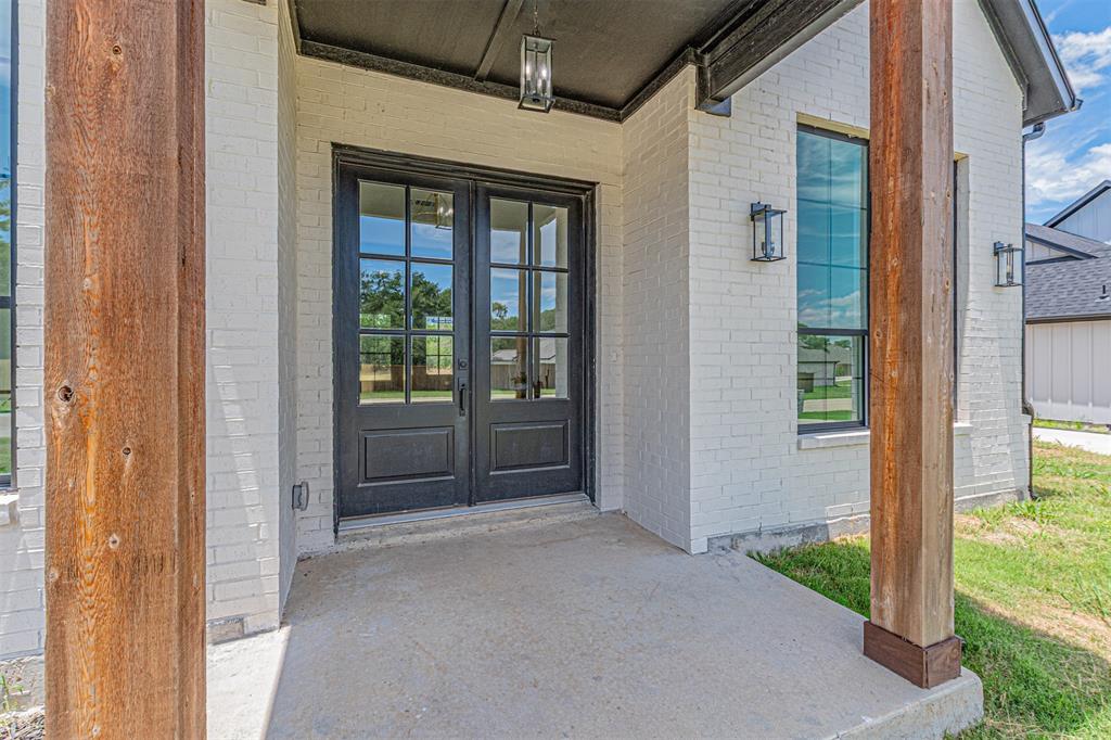 360 Dalton Road Property Photo 2