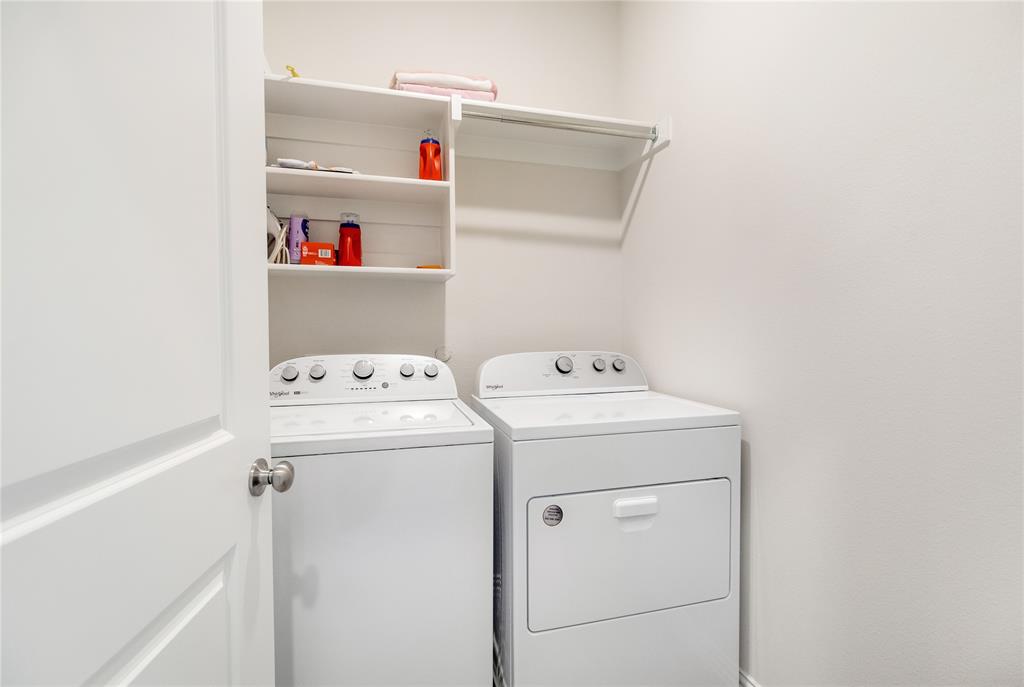 413 Parkside Drive Property Photo 11