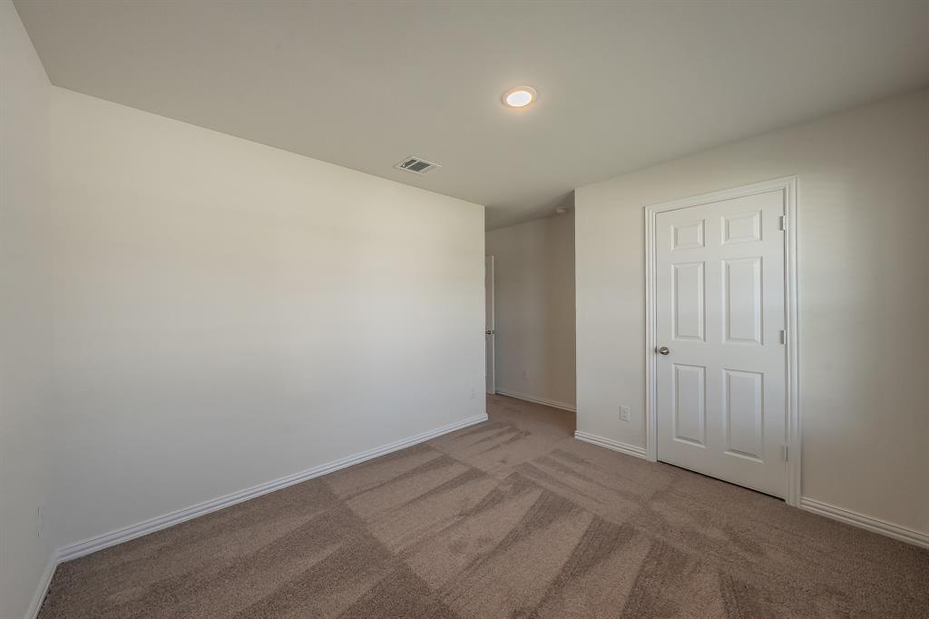 433 Rose Avenue Property Photo 16