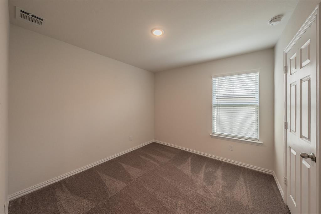 433 Rose Avenue Property Photo 17