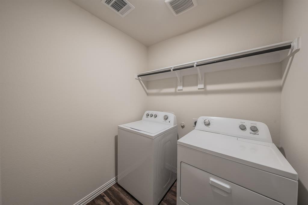 433 Rose Avenue Property Photo 23