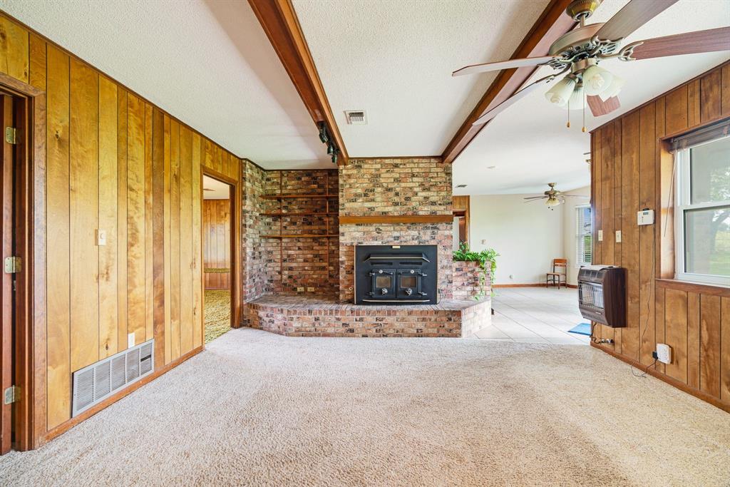 7484 Highway 271 S Property Photo 4