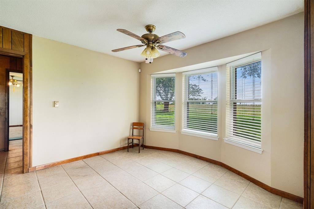 7484 Highway 271 S Property Photo 9