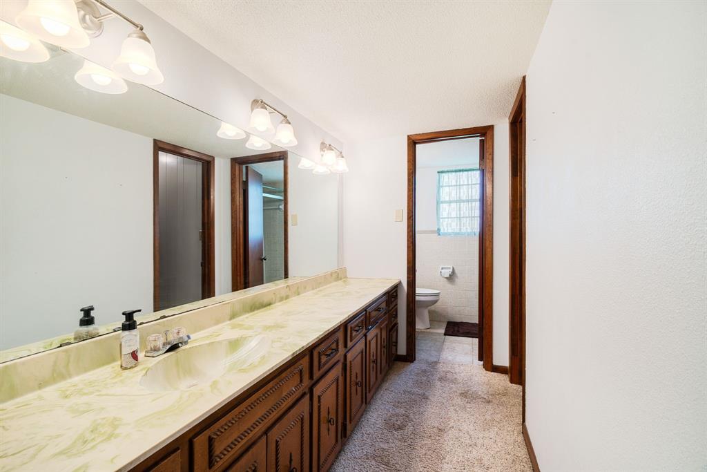 7484 Highway 271 S Property Photo 12