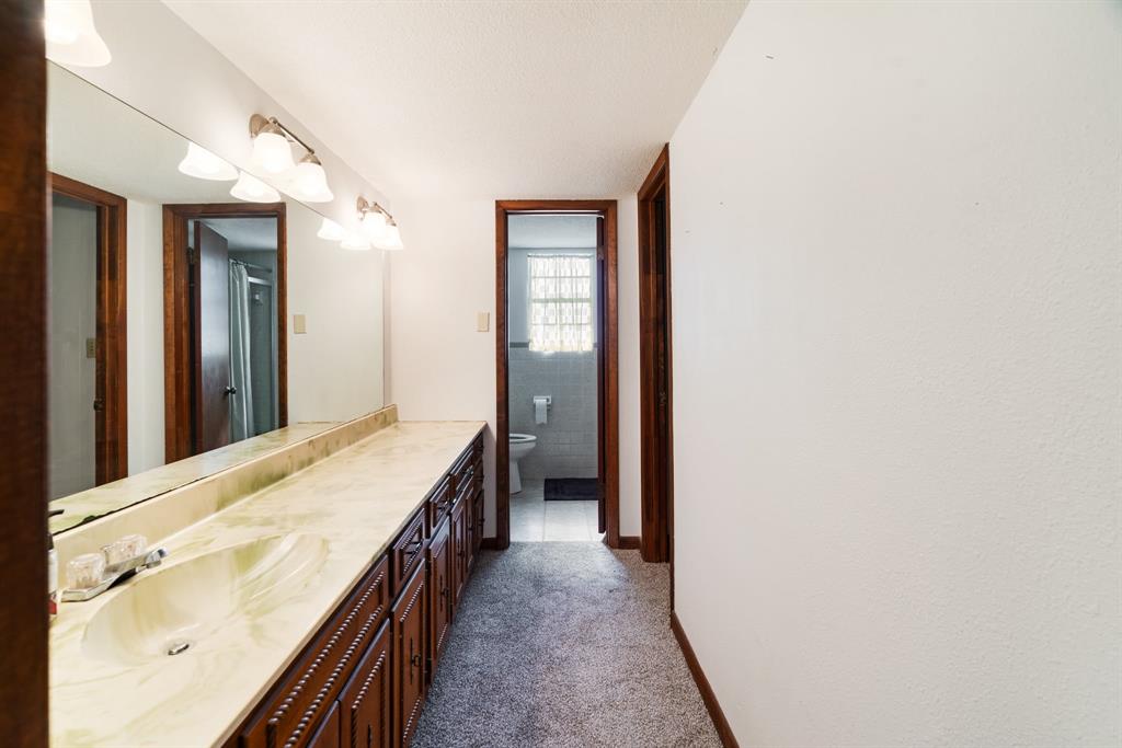 7484 Highway 271 S Property Photo 12