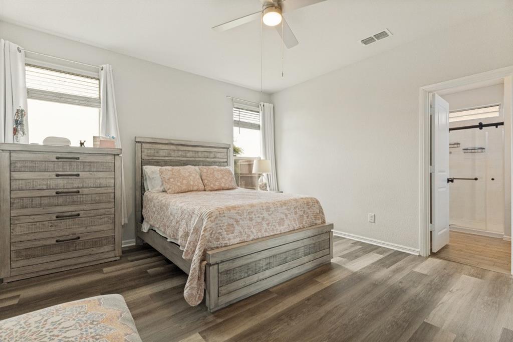5229 Blue Night Drive Property Photo 12