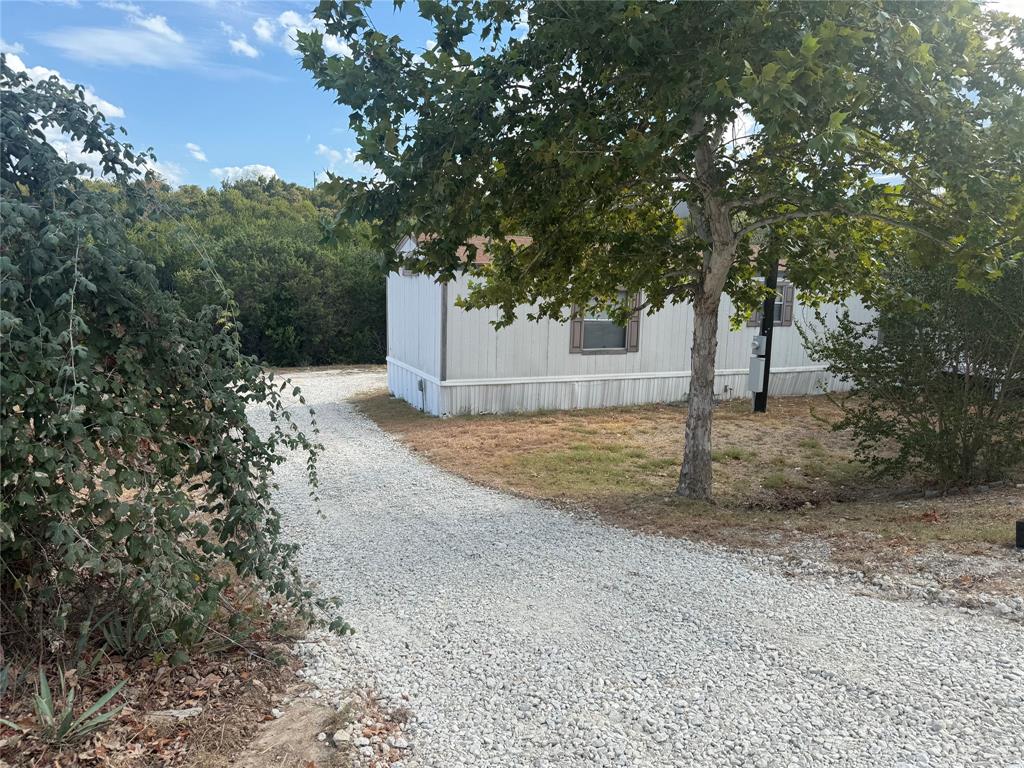 1321 Phoenix Court Property Photo 1