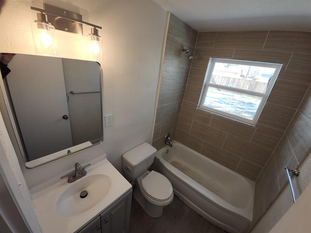 2721 Blue Ridge Drive Property Photo 8