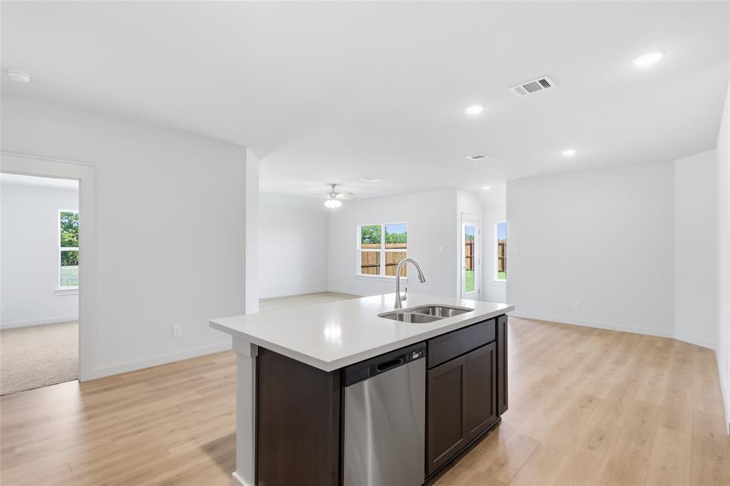 222 Morningside Drive Property Photo 8