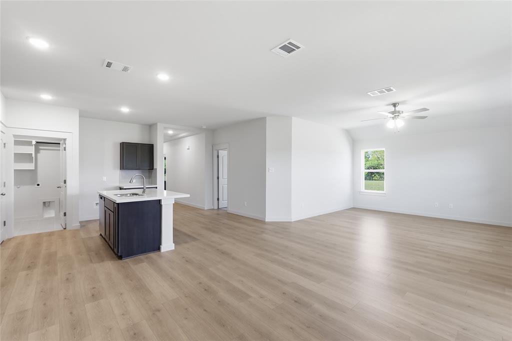 222 Morningside Drive Property Photo 10