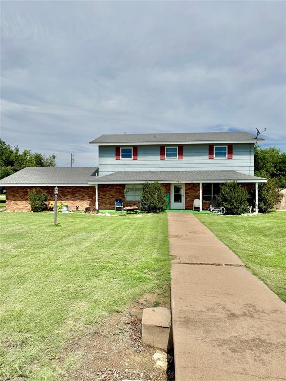 705 Loop Road Property Photo 1
