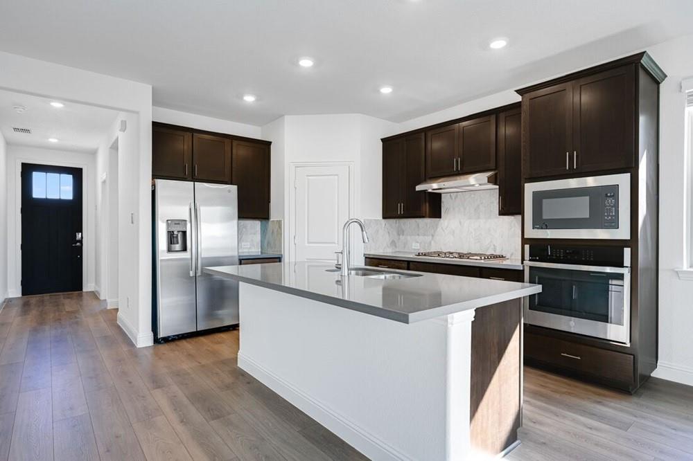 15052 Hierba Mora Drive Property Photo 14