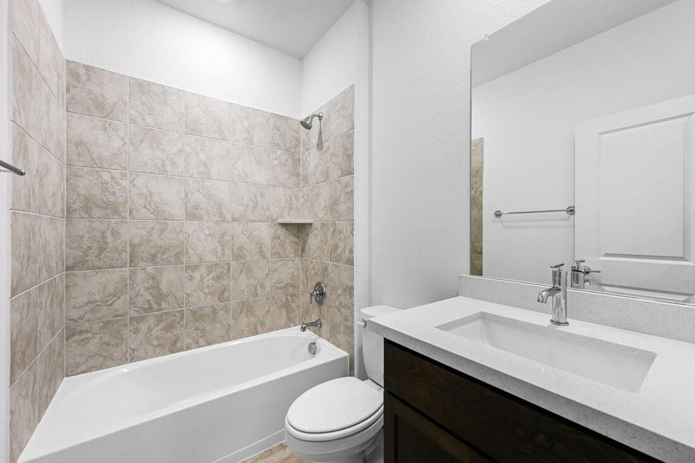15052 Hierba Mora Drive Property Photo 15
