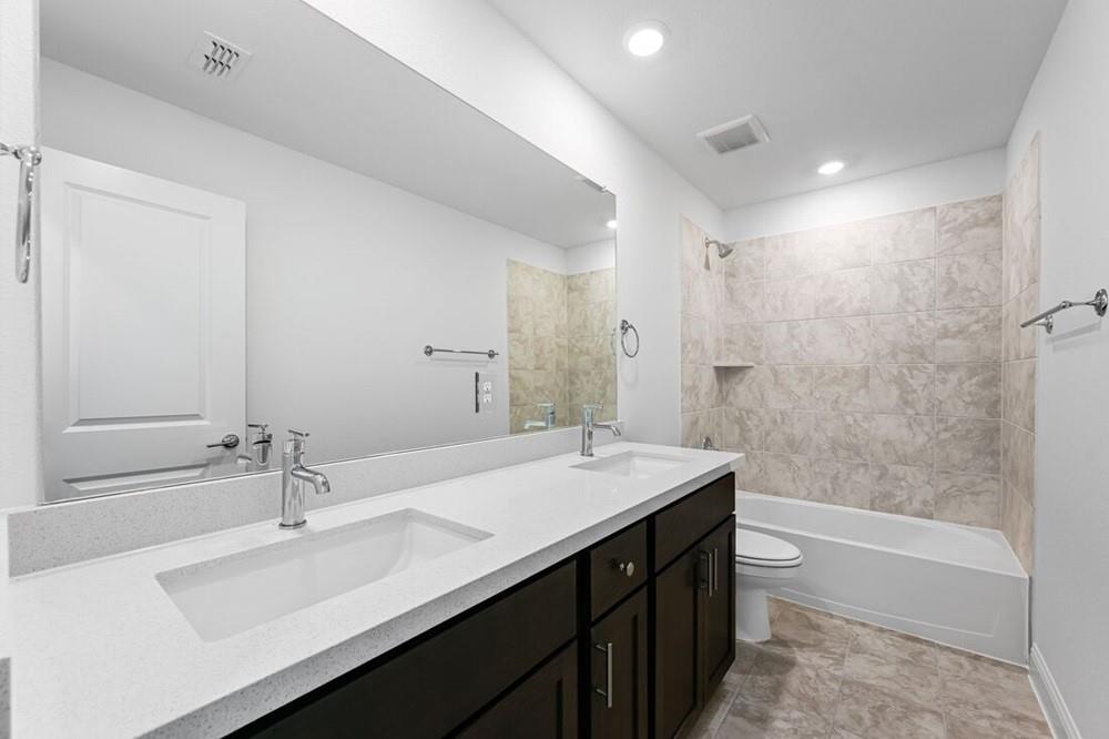 15052 Hierba Mora Drive Property Photo 18