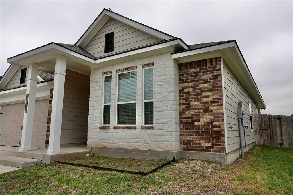 2019 Theresa Drive Property Photo 3