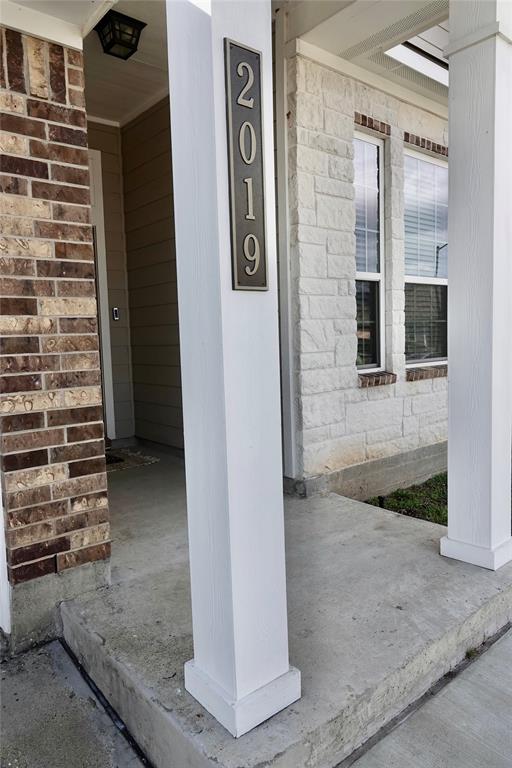 2019 Theresa Drive Property Photo 4
