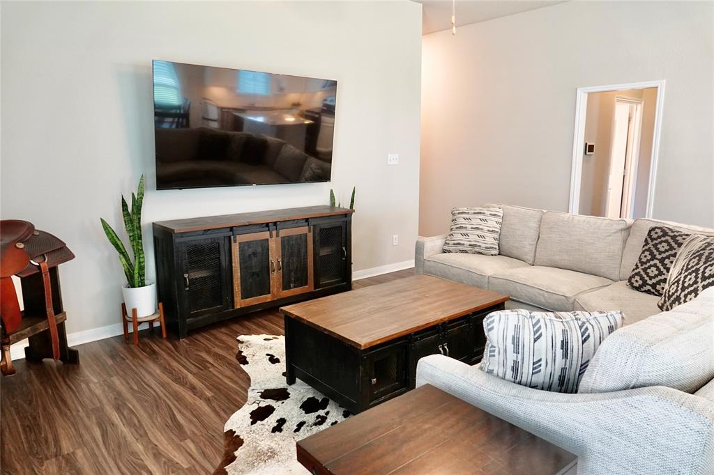 2019 Theresa Drive Property Photo 13