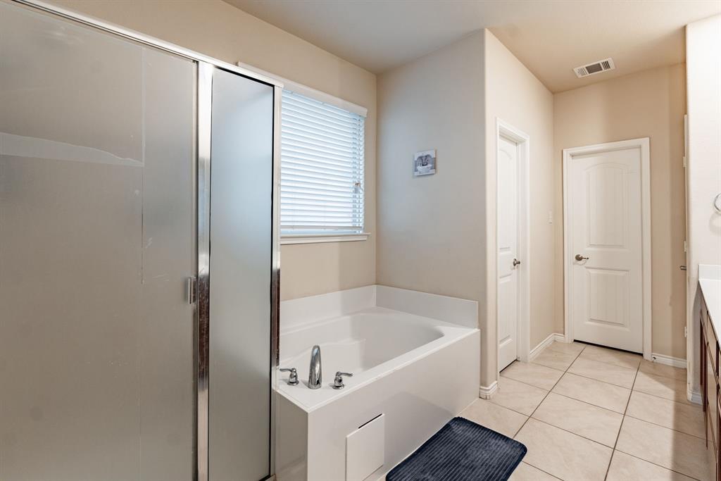 10024 Kemah Place Property Photo 32