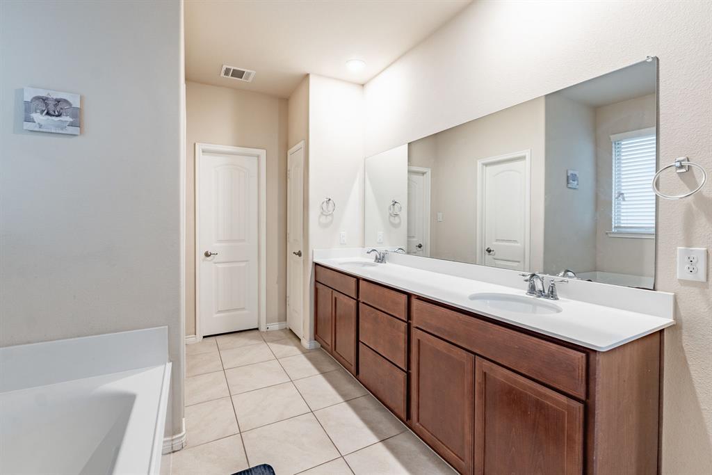 10024 Kemah Place Property Photo 33