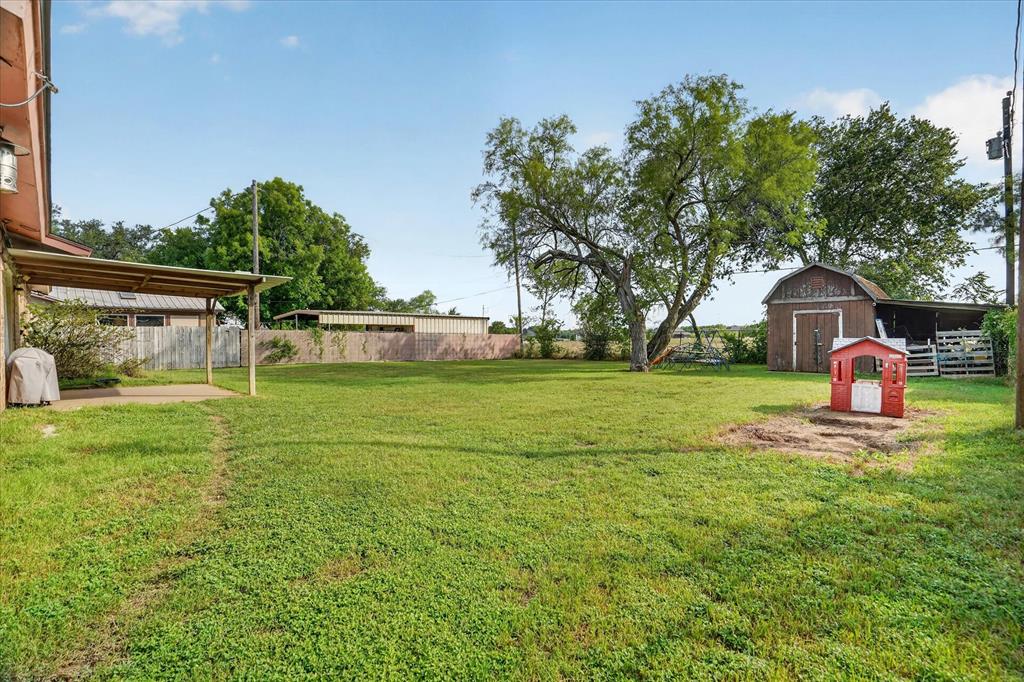 408 Grandview Drive Property Photo 16