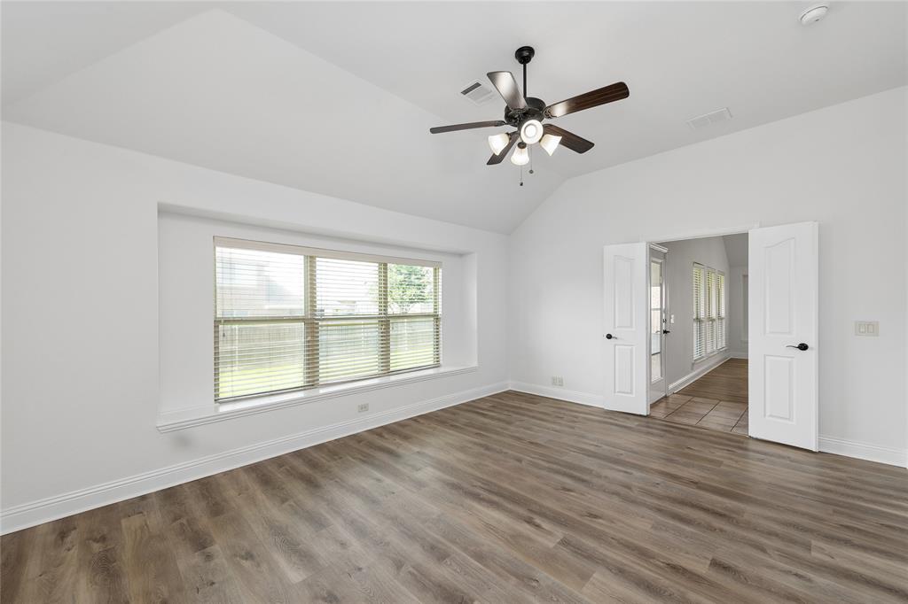 8117 Canyon Drive Property Photo 15