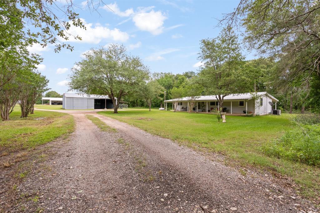 9547 County Rd 346 Property Photo 1