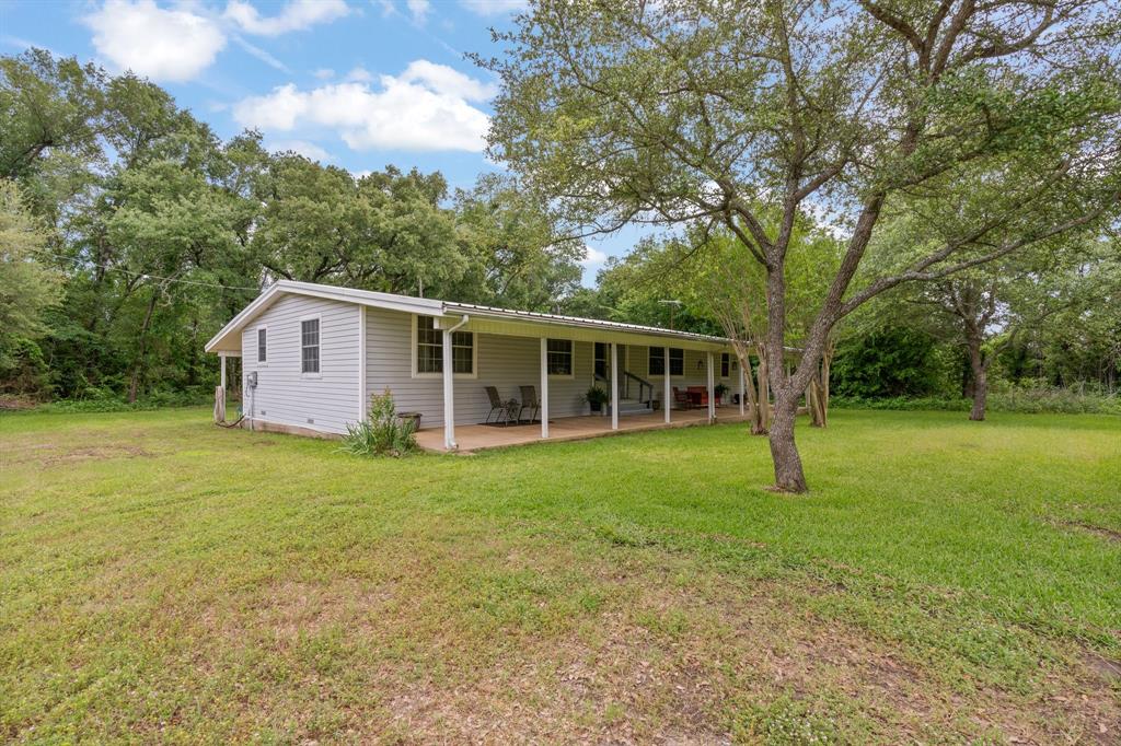 9547 County Rd 346 Property Photo 5