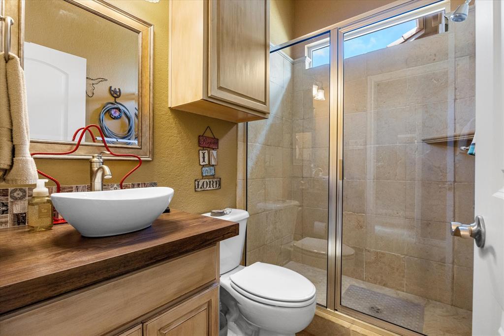 110 Valley View Property Photo 26