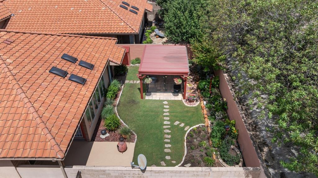 110 Valley View Property Photo 34