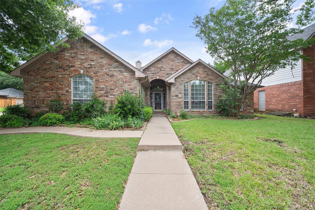 6101 Fox Hunt Drive Property Photo 1