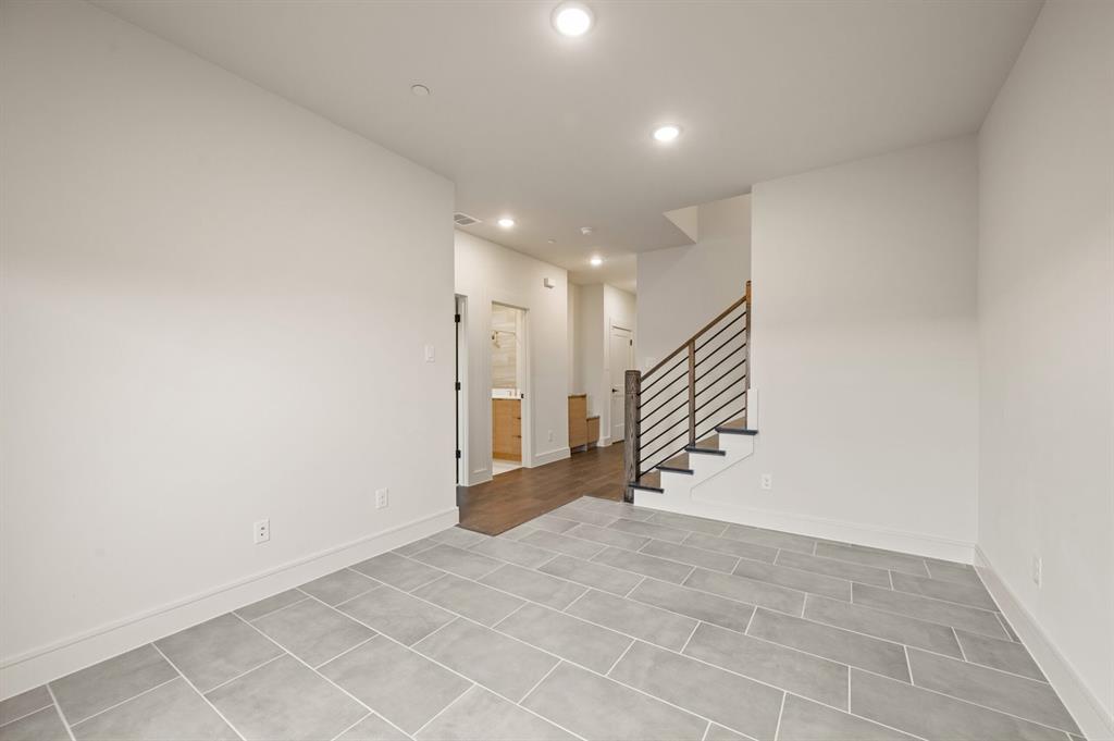 1345 Linkside Drive Property Photo 8