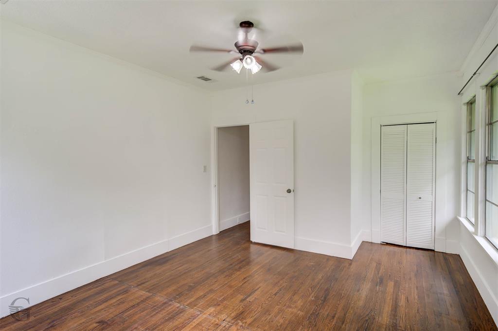 859 Linden Street Property Photo 15