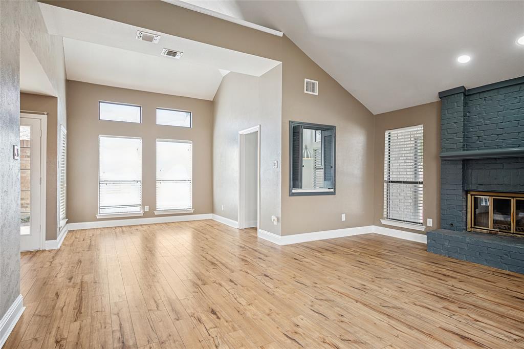 16650 Cleary Circle Property Photo 4