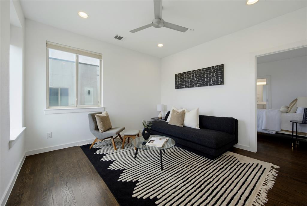 1915 Summit Avenue 1 Property Photo 21