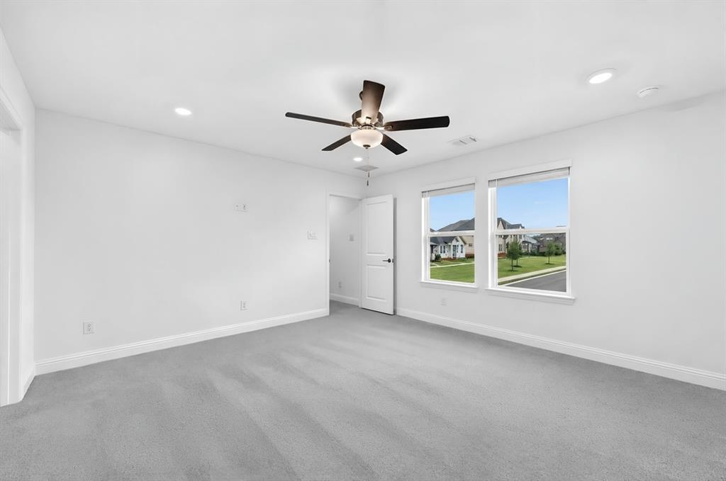 1133 Beebalm Mews Property Photo 4