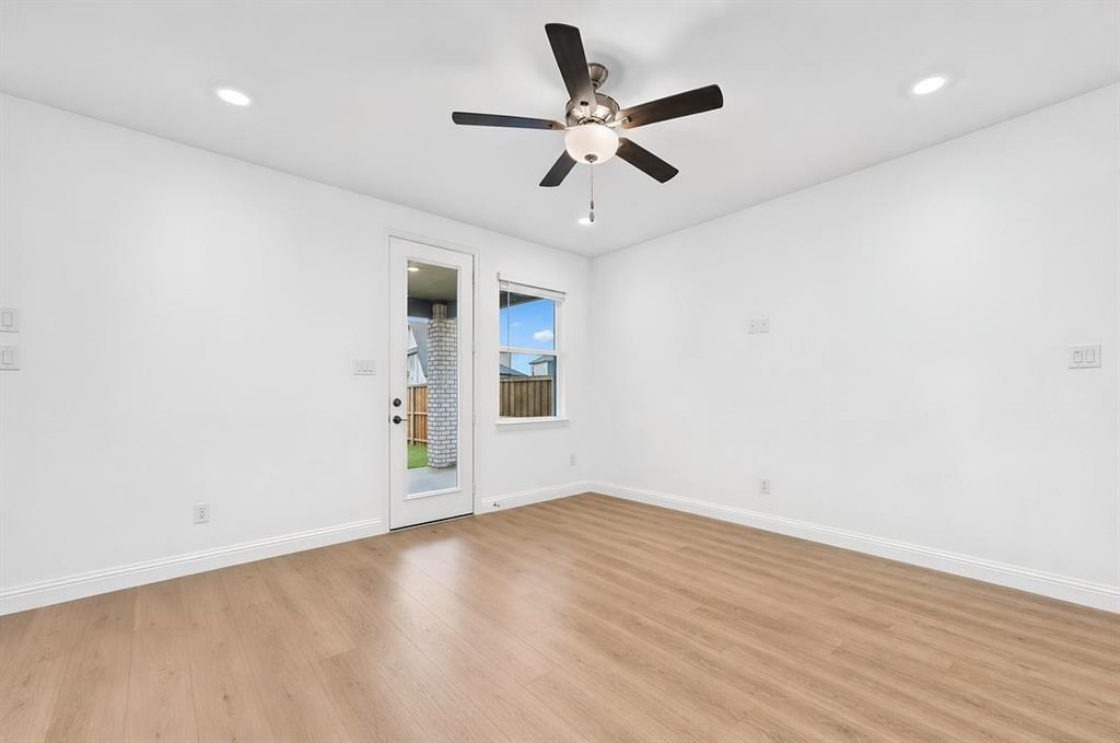 1133 Beebalm Mews Property Photo 11