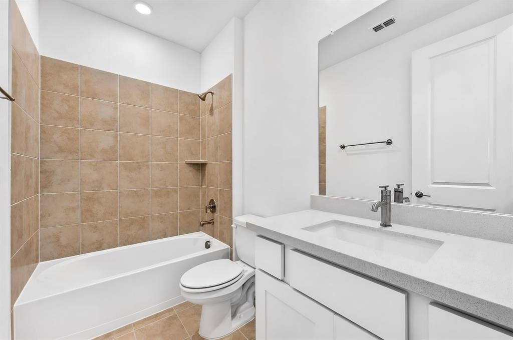 1133 Beebalm Mews Property Photo 25