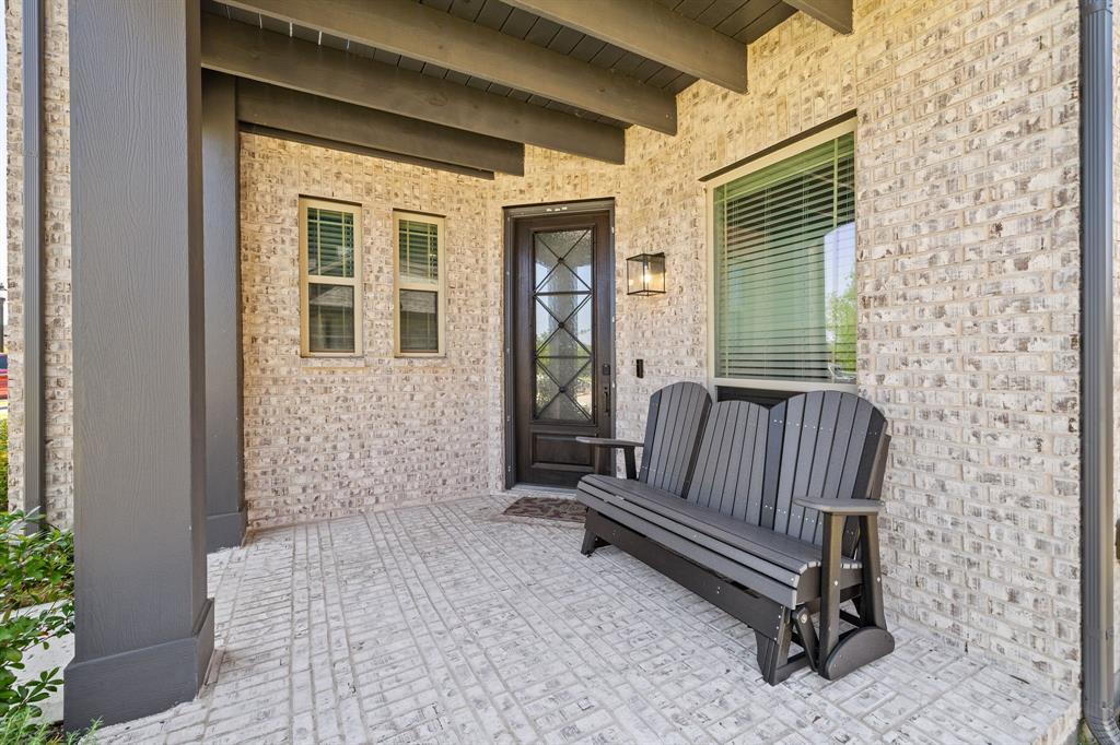 4351 Berylline Lane Property Photo 4