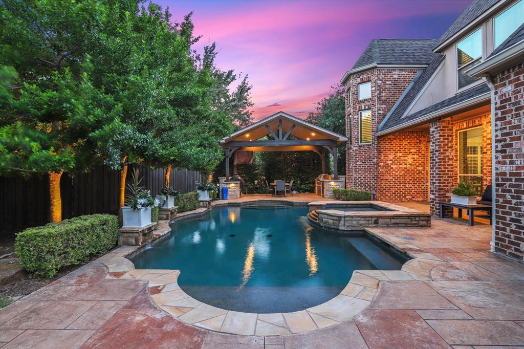 6738 Reims Court Property Photo 3
