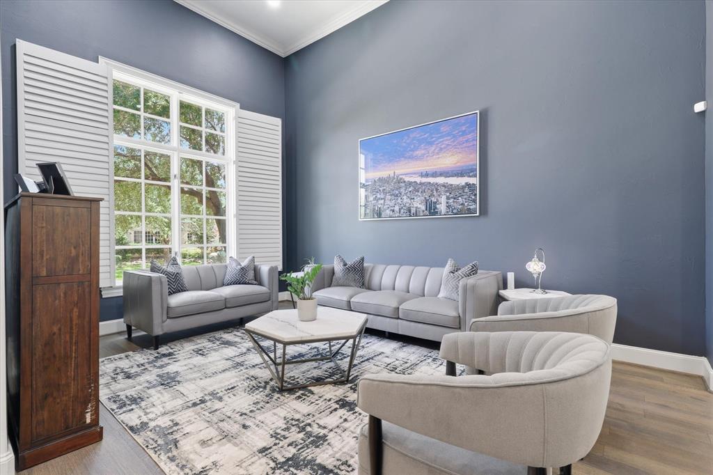 6738 Reims Court Property Photo 10
